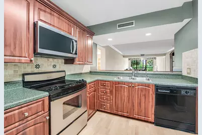 6169 Balboa Circle #Unit 302, Boca Raton, FL 33433 - Photo 18