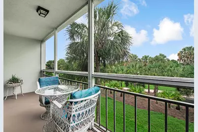 6169 Balboa Circle #Unit 302, Boca Raton, FL 33433 - Photo 4