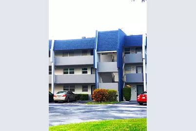 7897 Golf Circle Drive #303, Margate, FL 33063 - Photo 6