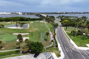 113 N Lakeside Dr, Lake Worth Beach, FL 33460 - Photo 8