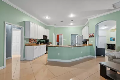 286 NW Bayshore Boulevard, Port Saint Lucie, FL 34983 - Photo 18