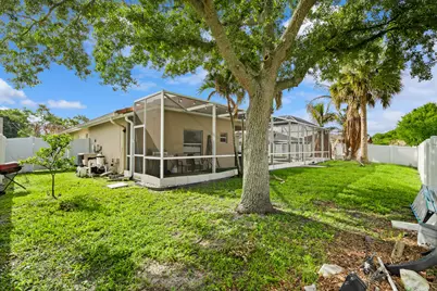 286 NW Bayshore Boulevard, Port Saint Lucie, FL 34983 - Photo 40