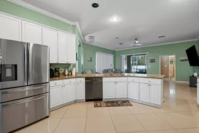 286 NW Bayshore Boulevard, Port Saint Lucie, FL 34983 - Photo 12