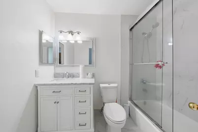 52 Canterbury Lane, Tamarac, FL 33319 - Photo 18