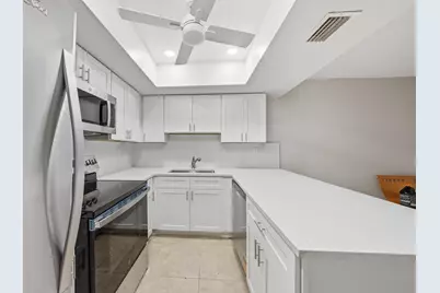 52 Canterbury Lane, Tamarac, FL 33319 - Photo 1
