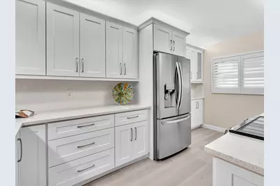 23249 Barwood Lane N #205, Boca Raton, FL 33428 - Photo 8