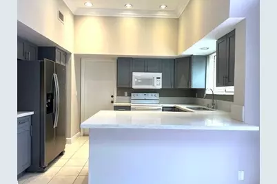 10110 NW 5th Street, Plantation, FL 33324 - Photo 6