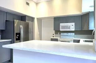 10110 NW 5th St, Plantation, FL 33324 - Photo 8