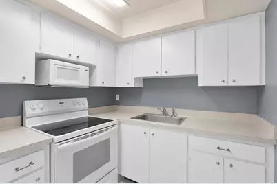10000 Meridian Way N #15, Palm Beach Gardens, FL 33410 - Photo 14