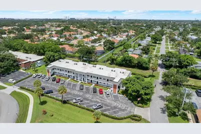10000 Meridian Way N #15, Palm Beach Gardens, FL 33410 - Photo 32