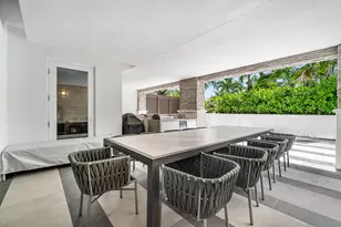 220 SE Mizner Blvd, Boca Raton, FL 33432 - Photo 2