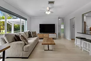 5541 NE 19th Ave, Fort Lauderdale, FL 33308 - Photo 2