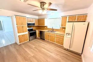 118 SE 10th Ct, Deerfield Beach, FL 33441 - Photo 8