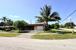 118 SE 10th Ct, Deerfield Beach, FL 33441 - Photo 10