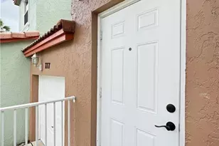 777 NW 151st Ave, Pembroke Pines, FL 33028 - Photo 26