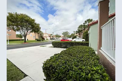 777 NW 151st Avenue, Pembroke Pines, FL 33028 - Photo 30