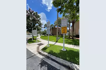 777 NW 151st Avenue, Pembroke Pines, FL 33028 - Photo 50