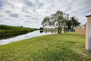 777 NW 151st Ave, Pembroke Pines, FL 33028 - Photo 24