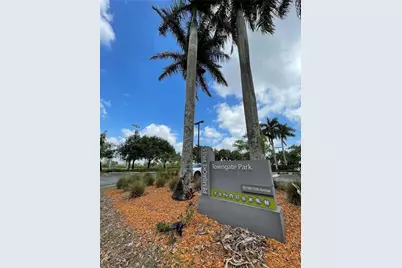 777 NW 151st Avenue, Pembroke Pines, FL 33028 - Photo 54