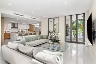 475 E Royal Palm Rd, Boca Raton, FL 33432 - Photo 8