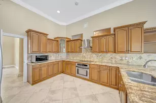 6420 NW 41st St, Coral Springs, FL 33067 - Photo 18