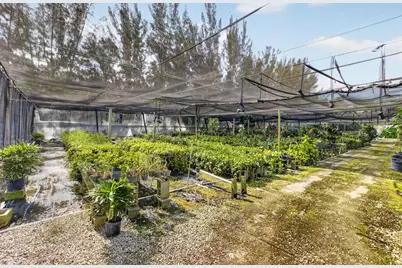 6700 Park Lane E, Lake Worth, FL 33449 - Photo 32