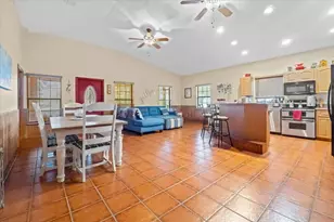 1121 River Rd, Moore Haven, FL 33471 - Photo 8