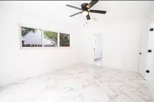 1070 SW 18th St, Boca Raton, FL 33486 - Photo 10