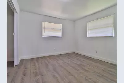 3024 W Dixie Boulevard, Fort Pierce, FL 34946 - Photo 2