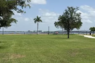 619 W Marion Ave, Punta Gorda, FL 33950 - Photo 32