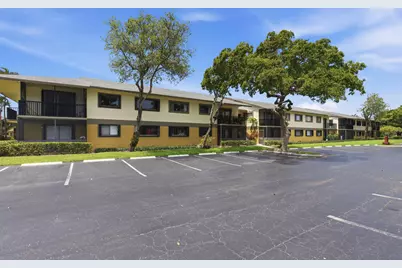 545 Trace Circle #102, Deerfield Beach, FL 33441 - Photo 20