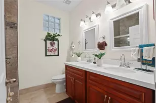 6421 NW 41st St, Coral Springs, FL 33067 - Photo 12
