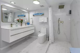 5540 N Ocean Dr, Riviera Beach, FL 33404 - Photo 20