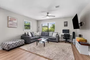 801 S B St, Lake Worth Beach, FL 33460 - Photo 12