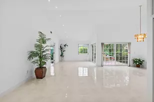 6105 Via Laguna Ln, Boca Raton, FL 33433 - Photo 10