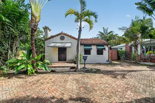 109 George Bush Blvd, Delray Beach, FL 33444 - Photo 2