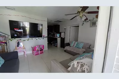 2881 NE 12th Terrace, Pompano Beach, FL 33064 - Photo 12