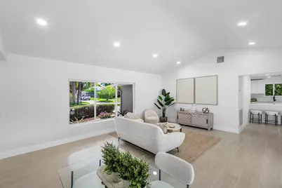 723 SW 27th Terrace, Boynton Beach, FL 33435 - Photo 10