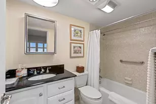 555 NW 4th Ave, Boca Raton, FL 33432 - Photo 22