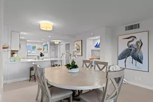 555 NW 4th Ave, Boca Raton, FL 33432 - Photo 10