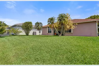 16413 NW 12th Street, Pembroke Pines, FL 33028 - Photo 24