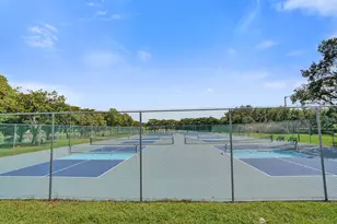 16413 NW 12th St, Pembroke Pines, FL 33028 - Photo 34
