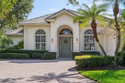 8004 Links Way, Port Saint Lucie, FL 34986 - Photo 4