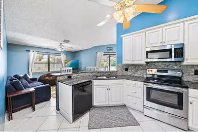 5794 Lonewood Court, Jupiter, FL 33458 - Photo 6