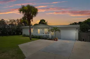 305 17th Ave, Vero Beach, FL 32962 - Photo 1