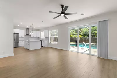 7686 Cedar Hurst Court, Lake Worth, FL 33467 - Photo 12