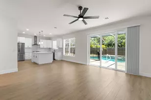 7686 Cedar Hurst Ct, Lake Worth, FL 33467 - Photo 12