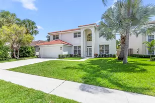 7686 Cedar Hurst Ct, Lake Worth, FL 33467 - Photo 2