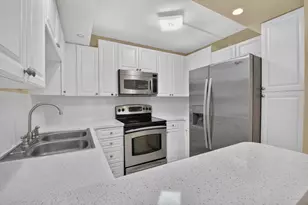 8230 Severn Dr, Boca Raton, FL 33433 - Photo 8