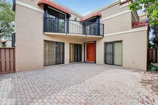 8230 Severn Dr, Boca Raton, FL 33433 - Photo 4